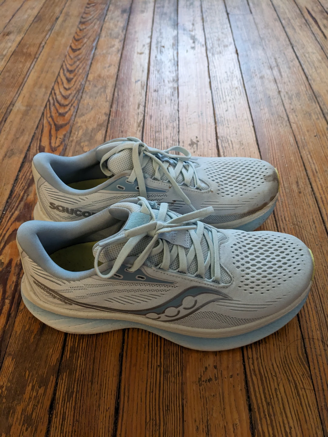 Saucony Ride women's 8.5 running shoes