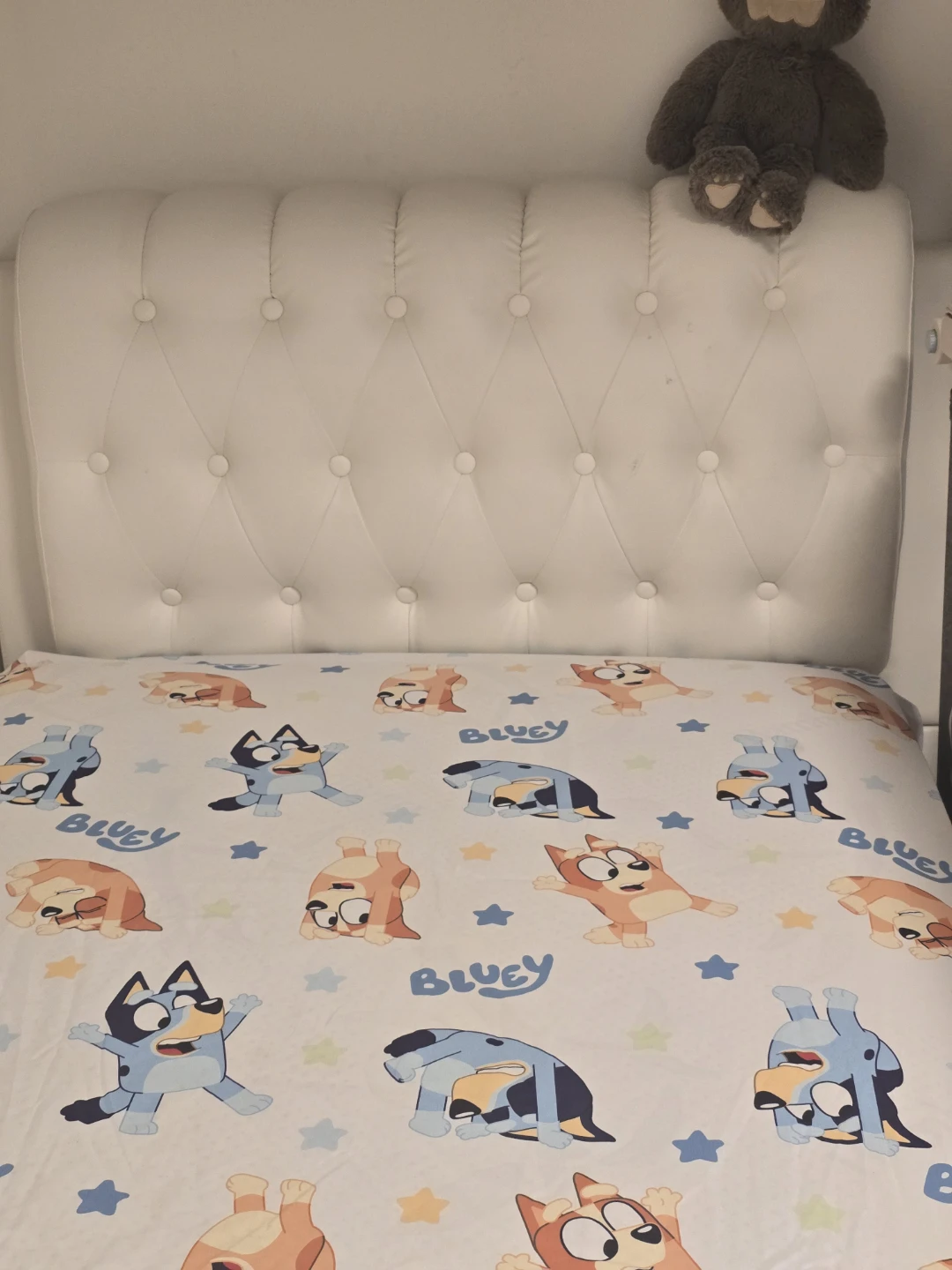 Bed like new only need clean - photo 3
