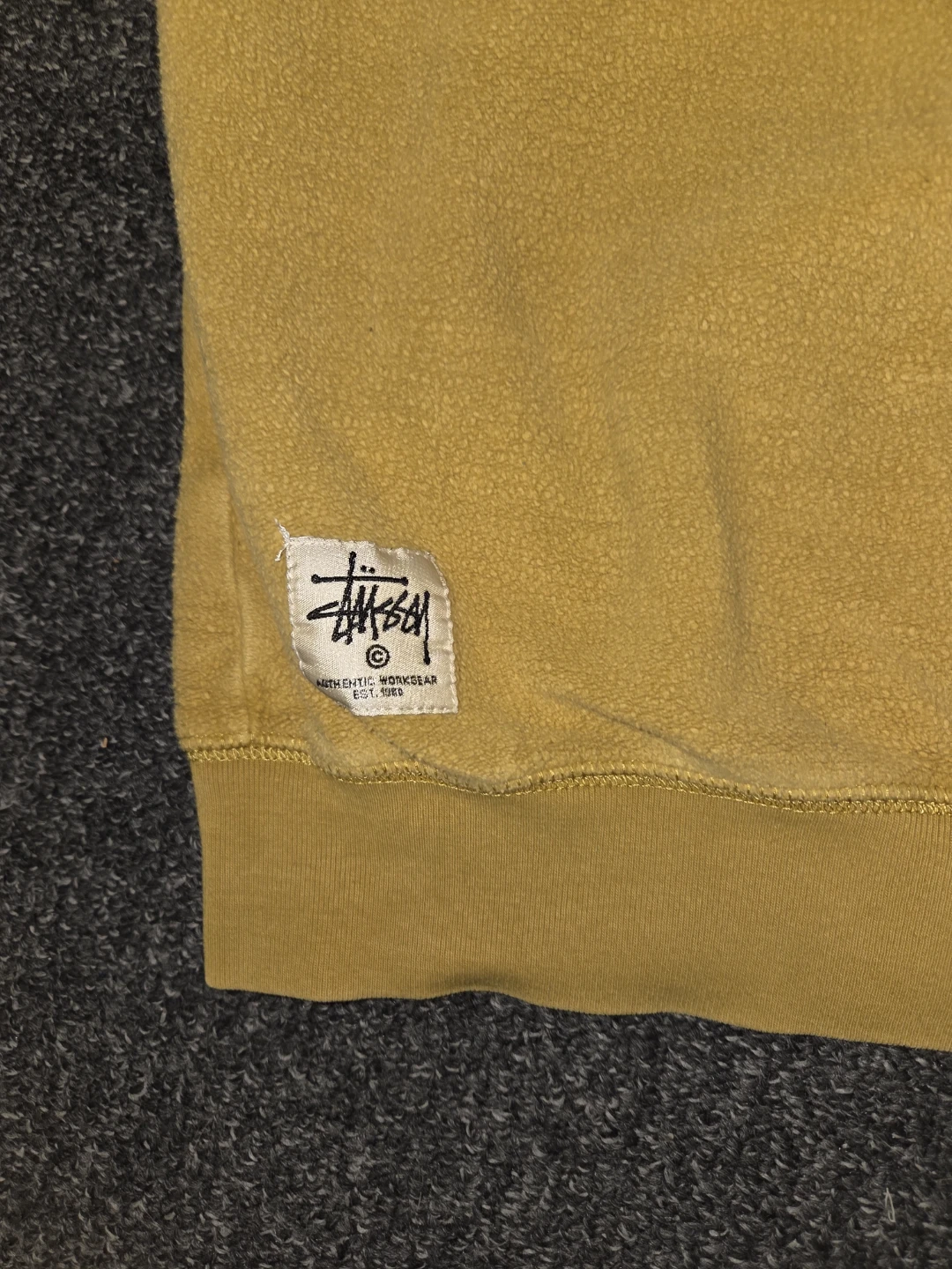 Stüssy Crewneck Sweatshirt Mustard Yellow Size S - photo 3