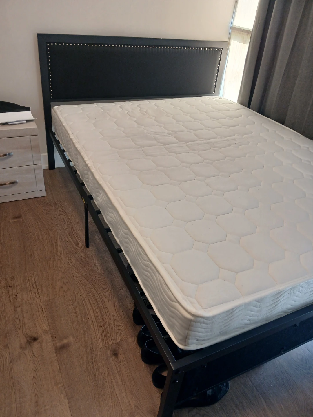 White Queen Size Mattress and Bed Frame - photo 3