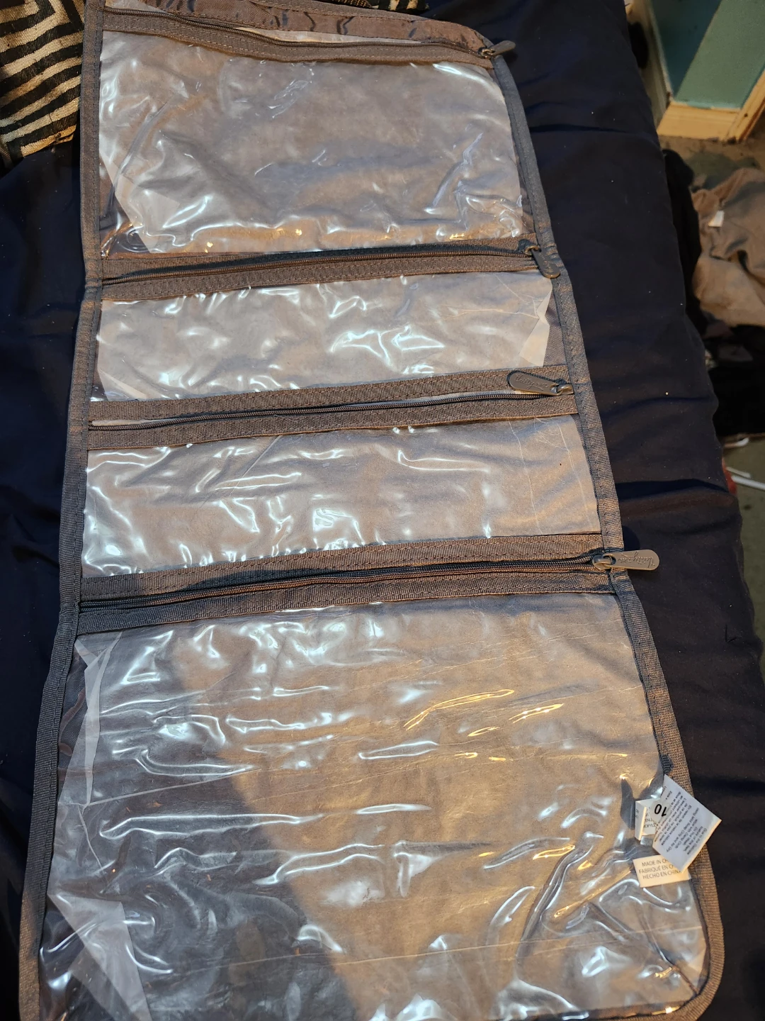 Thirty-One items - photo 5