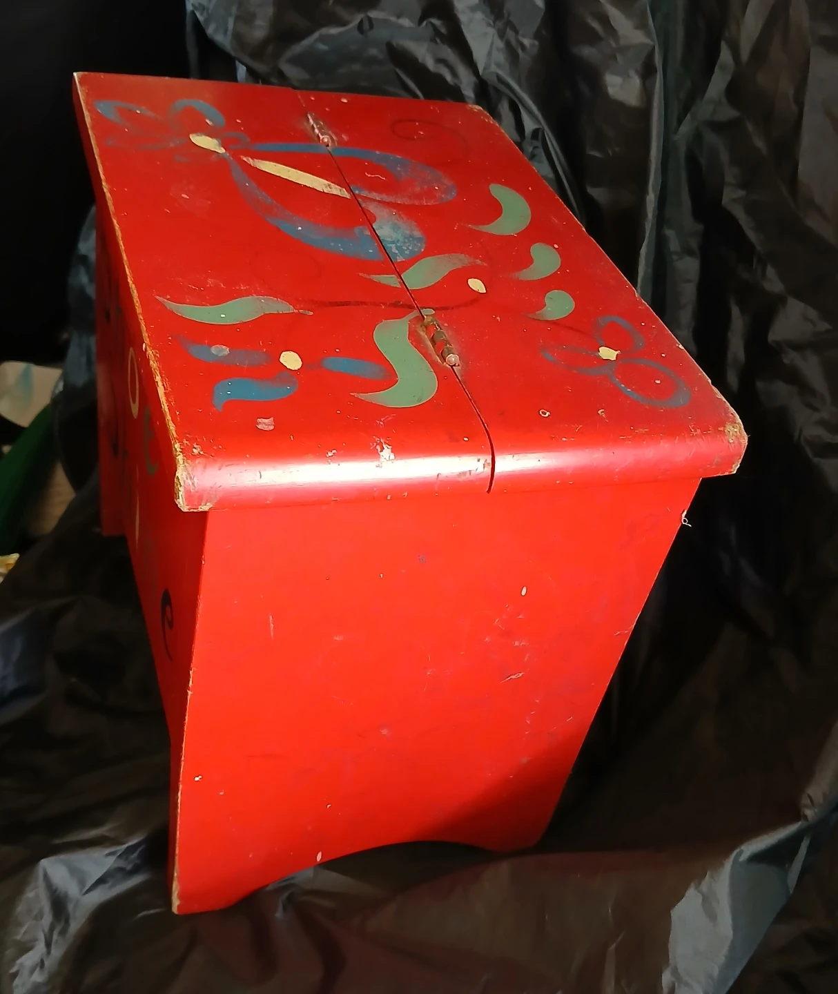 Vintage Red Wooden Shoe Shine Box Stool - photo 3
