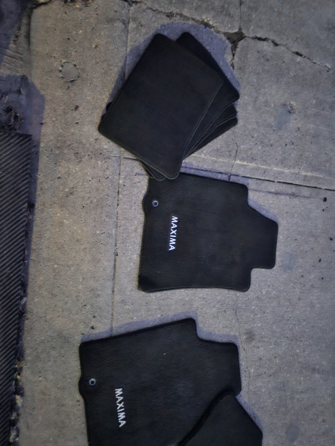 Nissan Maxima Floor Mats