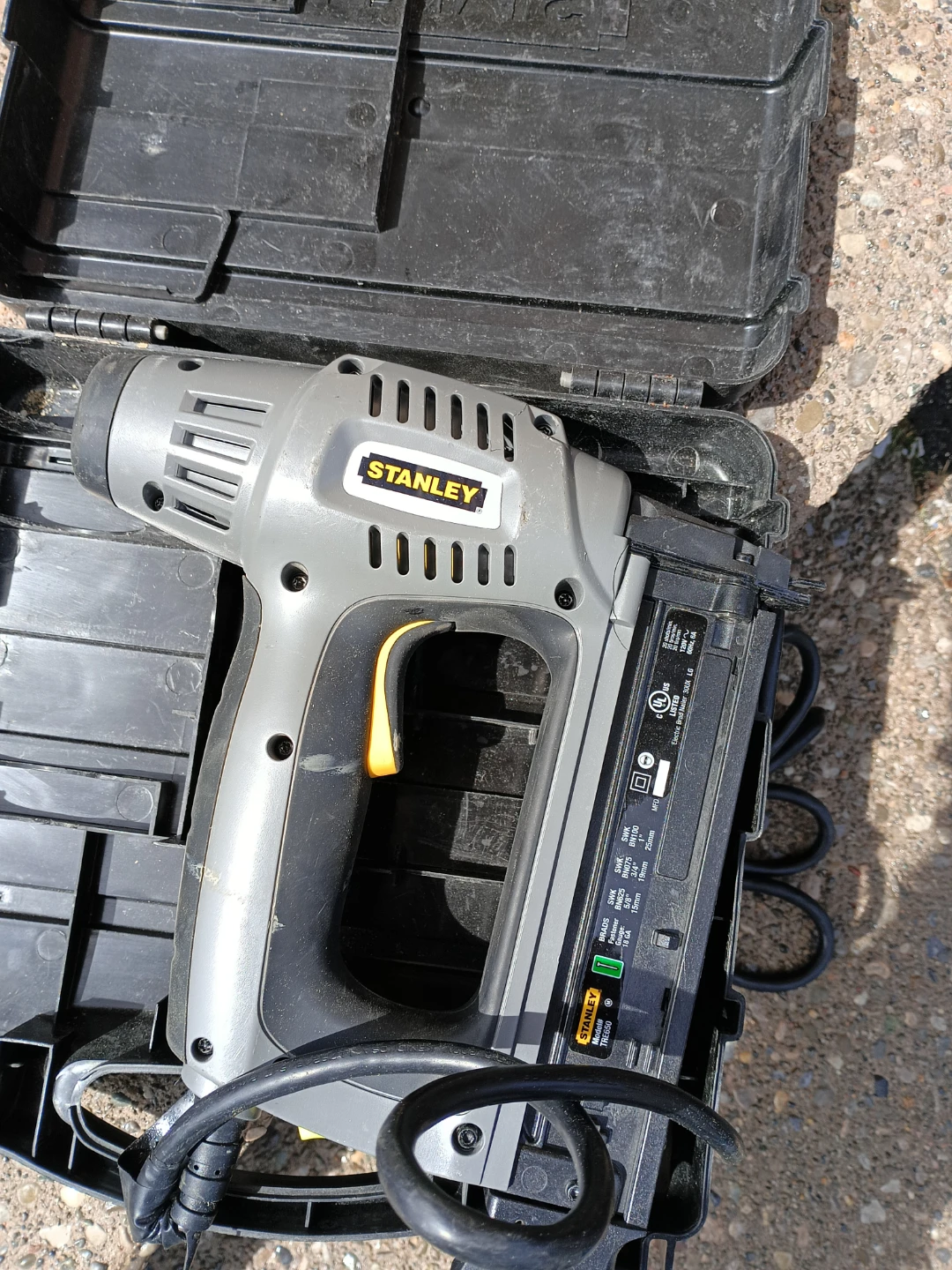 Stanley TRE950 Electric Nail Gun - photo 3