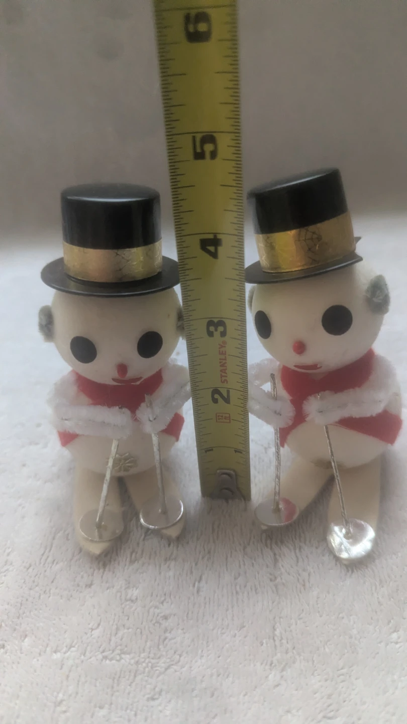 Two Vintage Snowman Skiers Figurines MCM handmade - photo 5