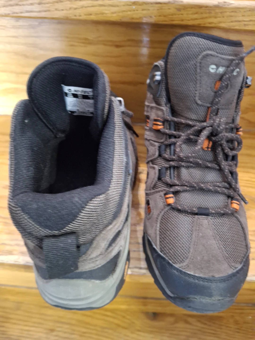 HI-TEC Waterproof Hiking Boots - men's Size 8 - photo 2