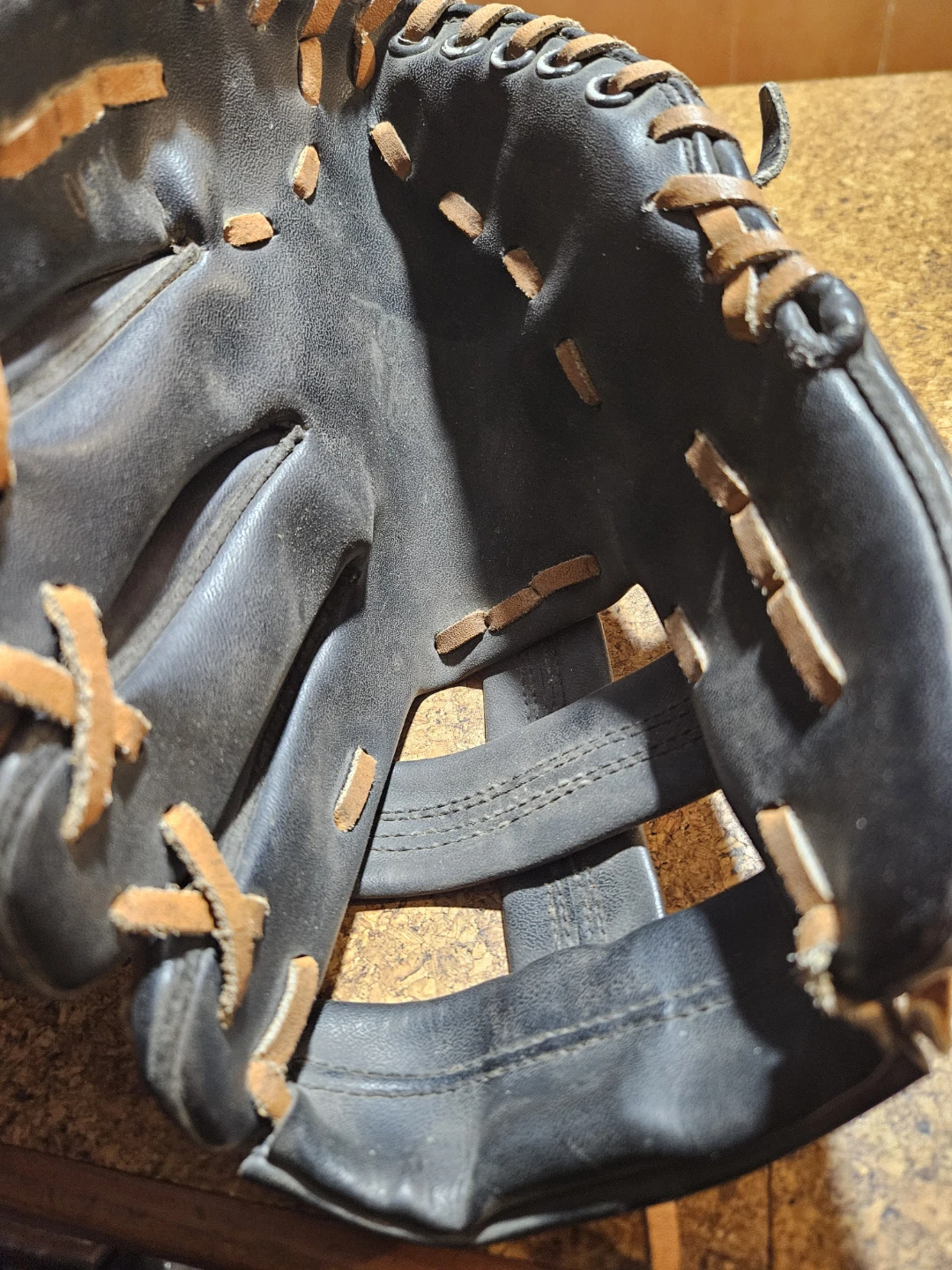 Spalding Baseball Glove