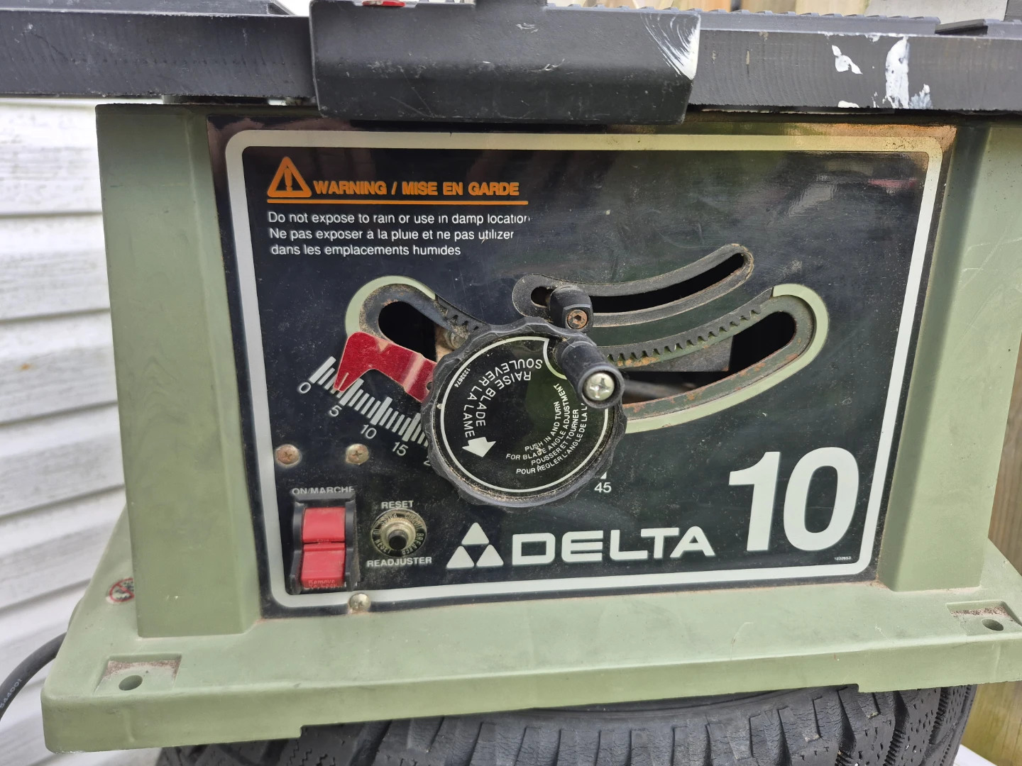 Delta 10 inch Table Saw - photo 2