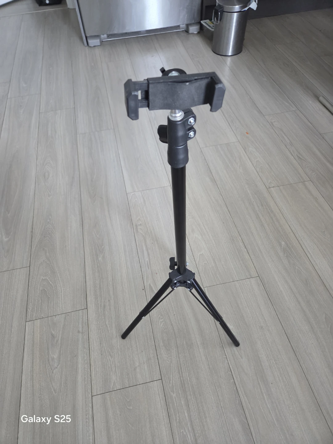 Black Mini Tripod with Phone Holder