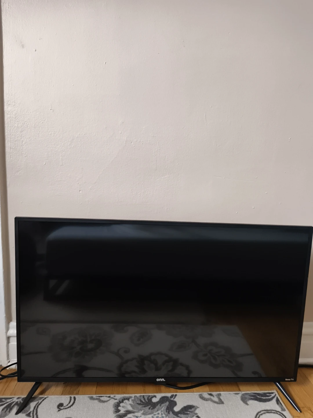 ONN. 48" Roku TV