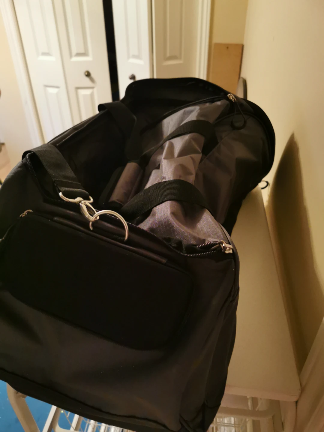 Ogio Carnegie Mellon University ETC Duffel Bag Class of 2022 - photo 4