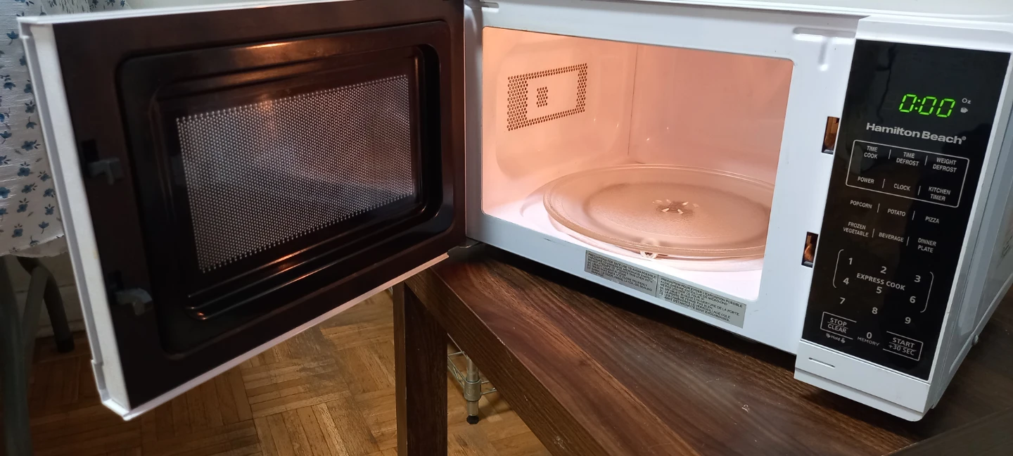 Hamilton Beach Microwave oven - photo 2