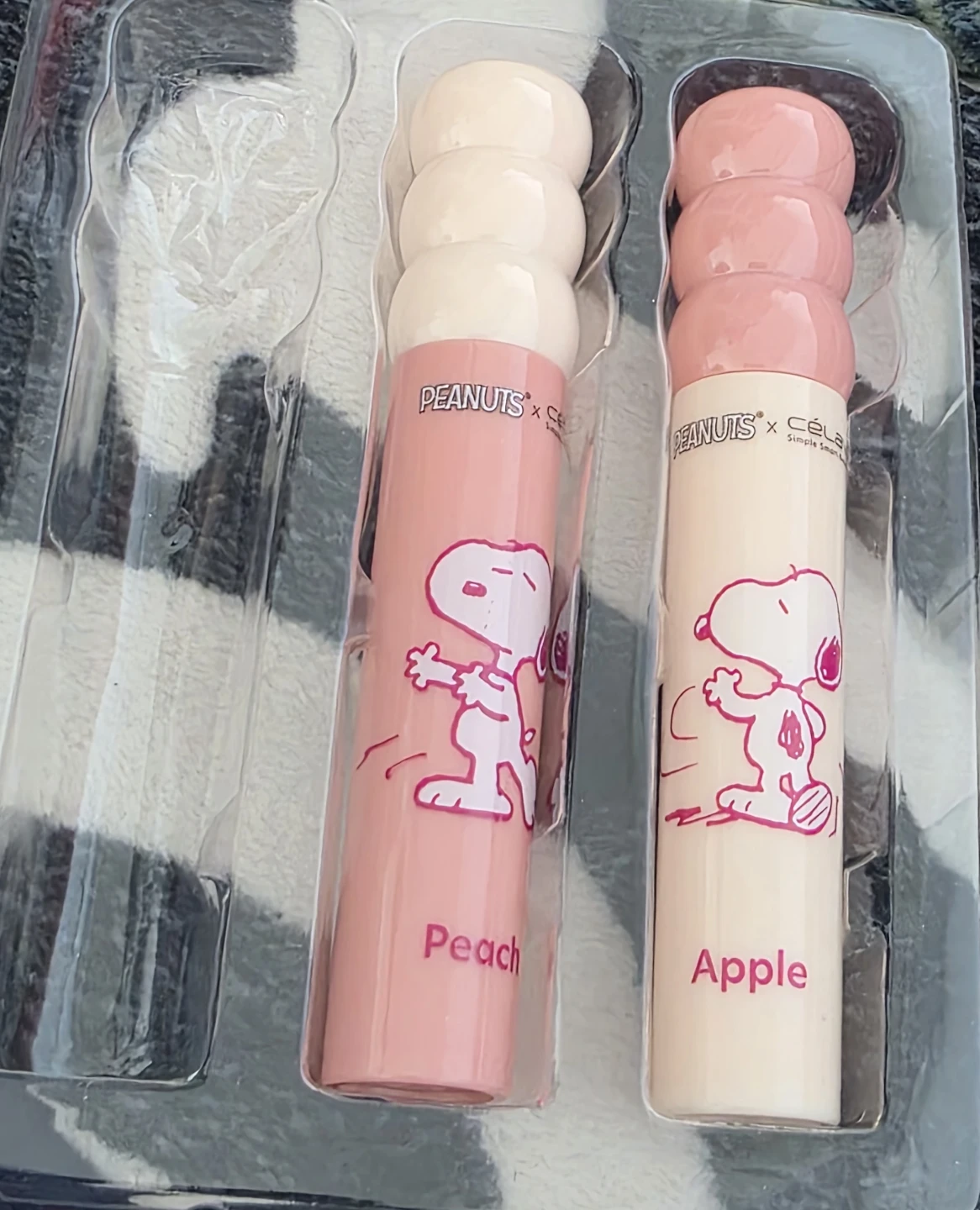 Peanuts Snoopy Lip Balms - Peach & Apple