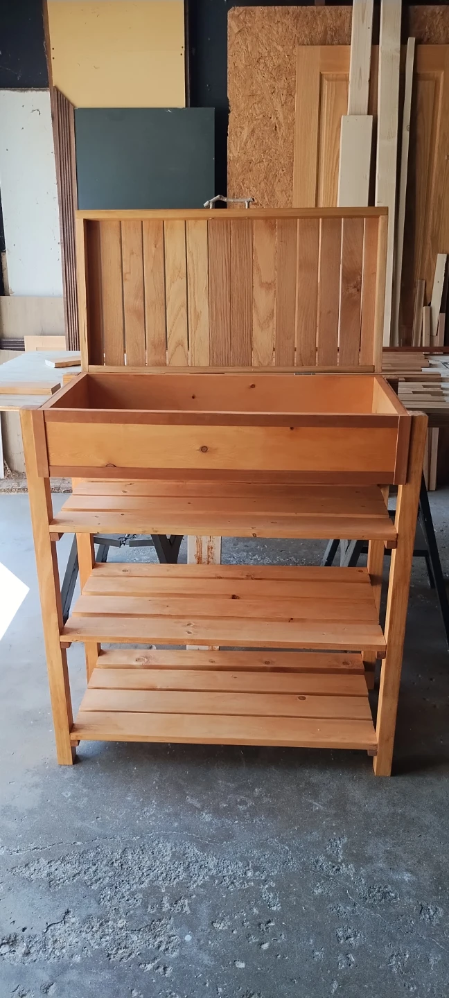 Furniture for shoes and miscellaneous items. - photo 2