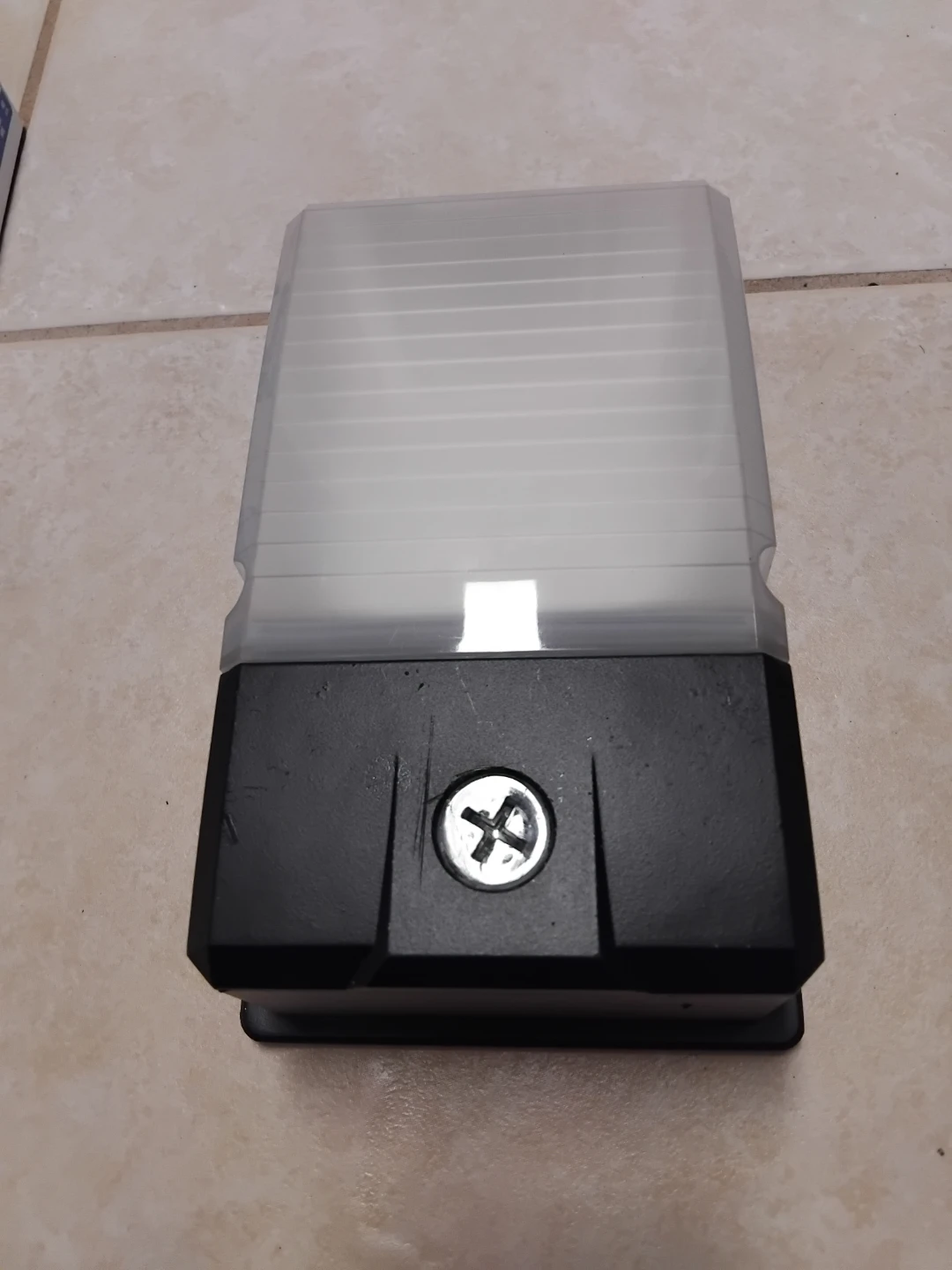 ETLIN-DANIELS LED Wall Pack with Photocell - photo 2