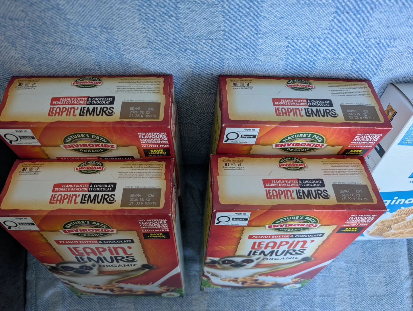 Nature's Path - 4 Boxes and 1 Quaker Whole Grain Cereal box - photo 2
