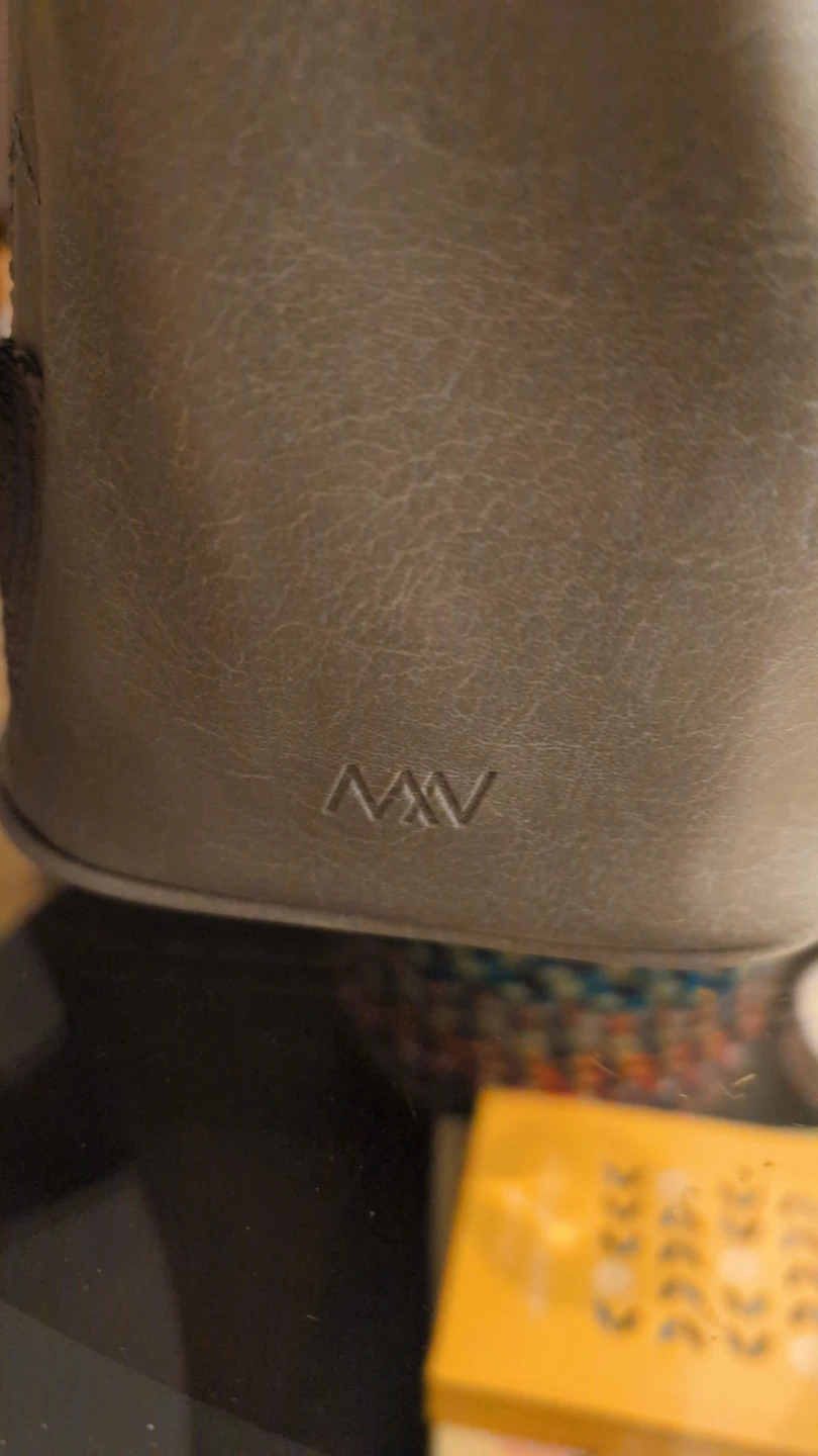 Like New - MATT & NAT Backpack - photo 2