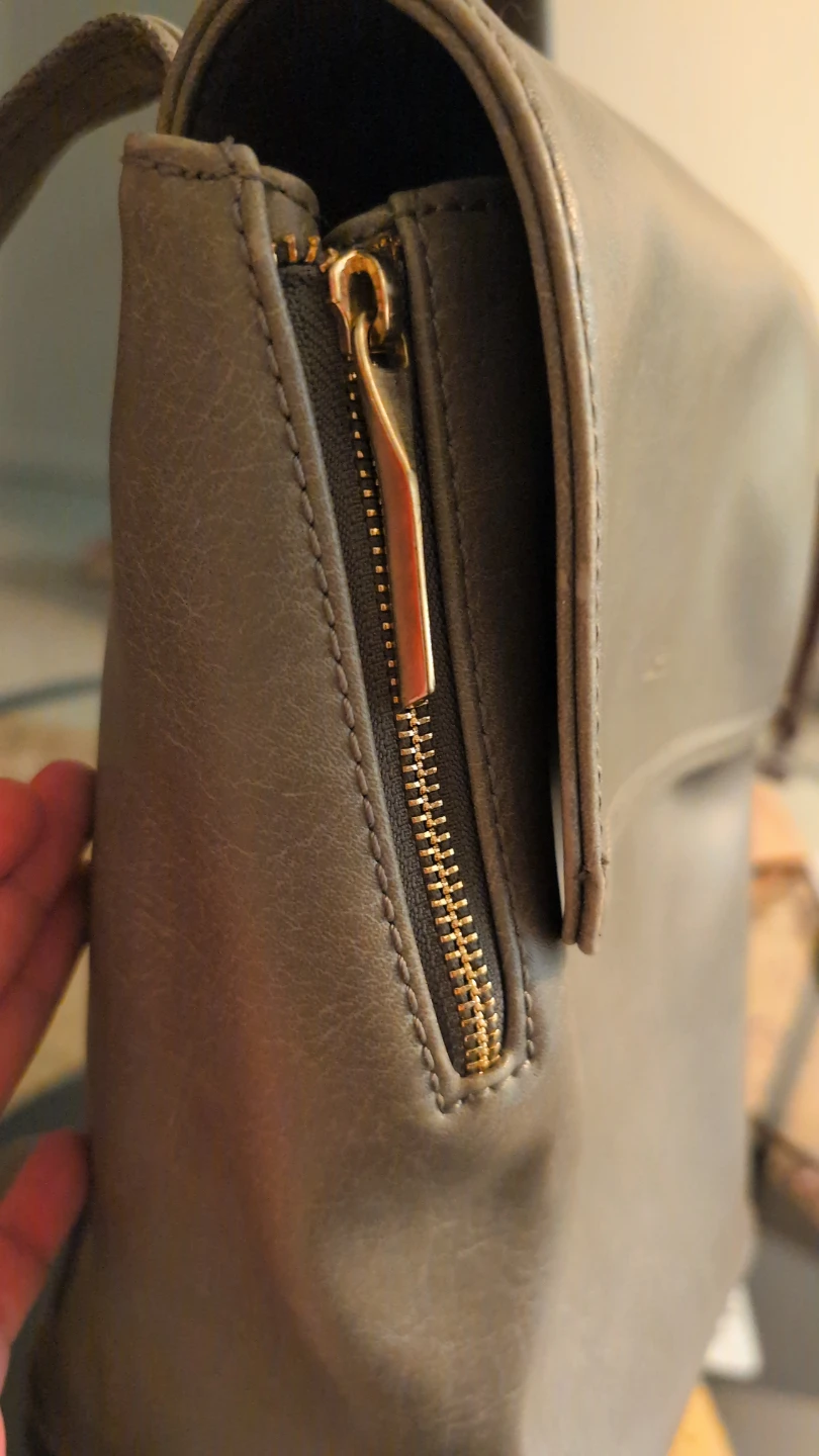 Like New - MATT & NAT Backpack - photo 3