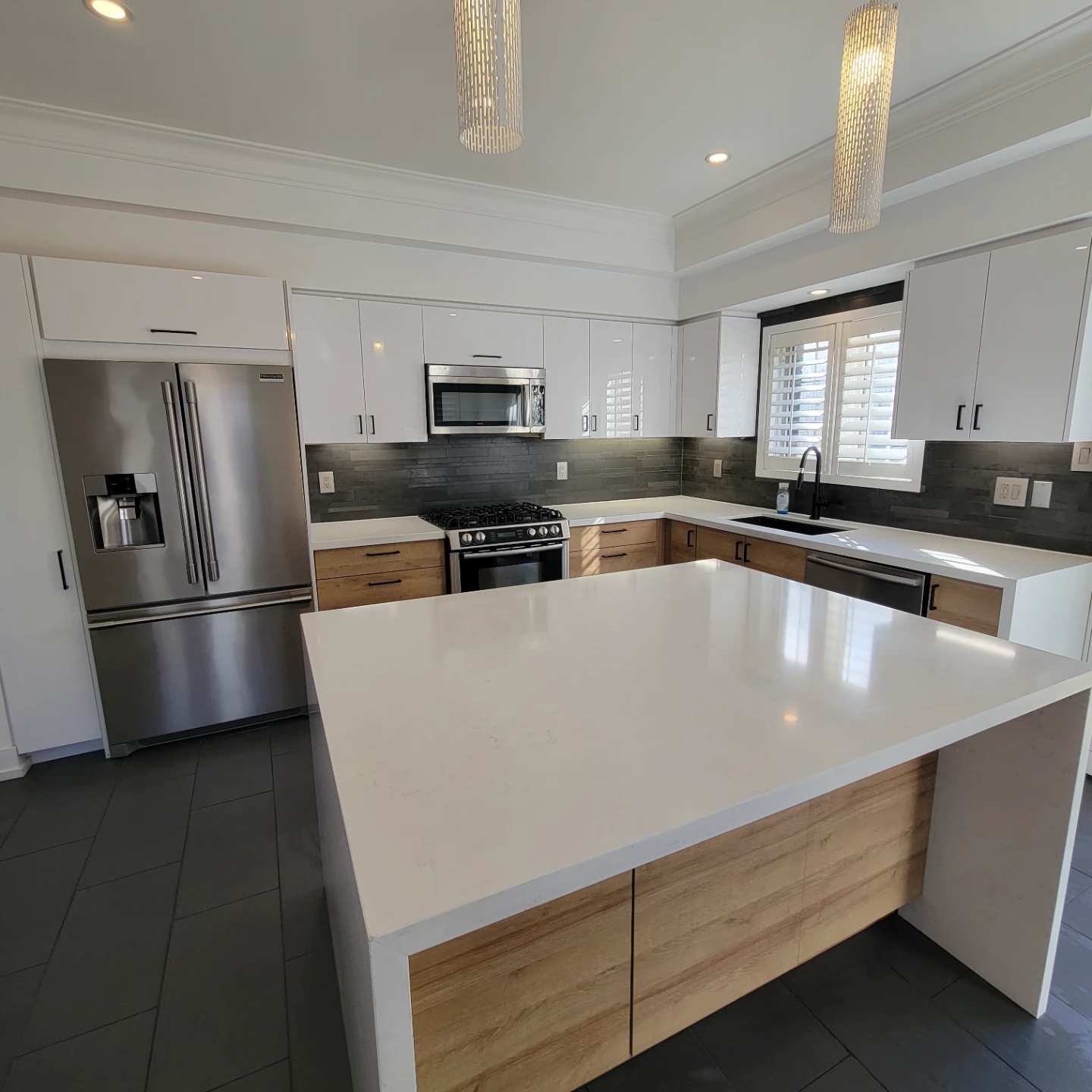 CLEANING SERVICES