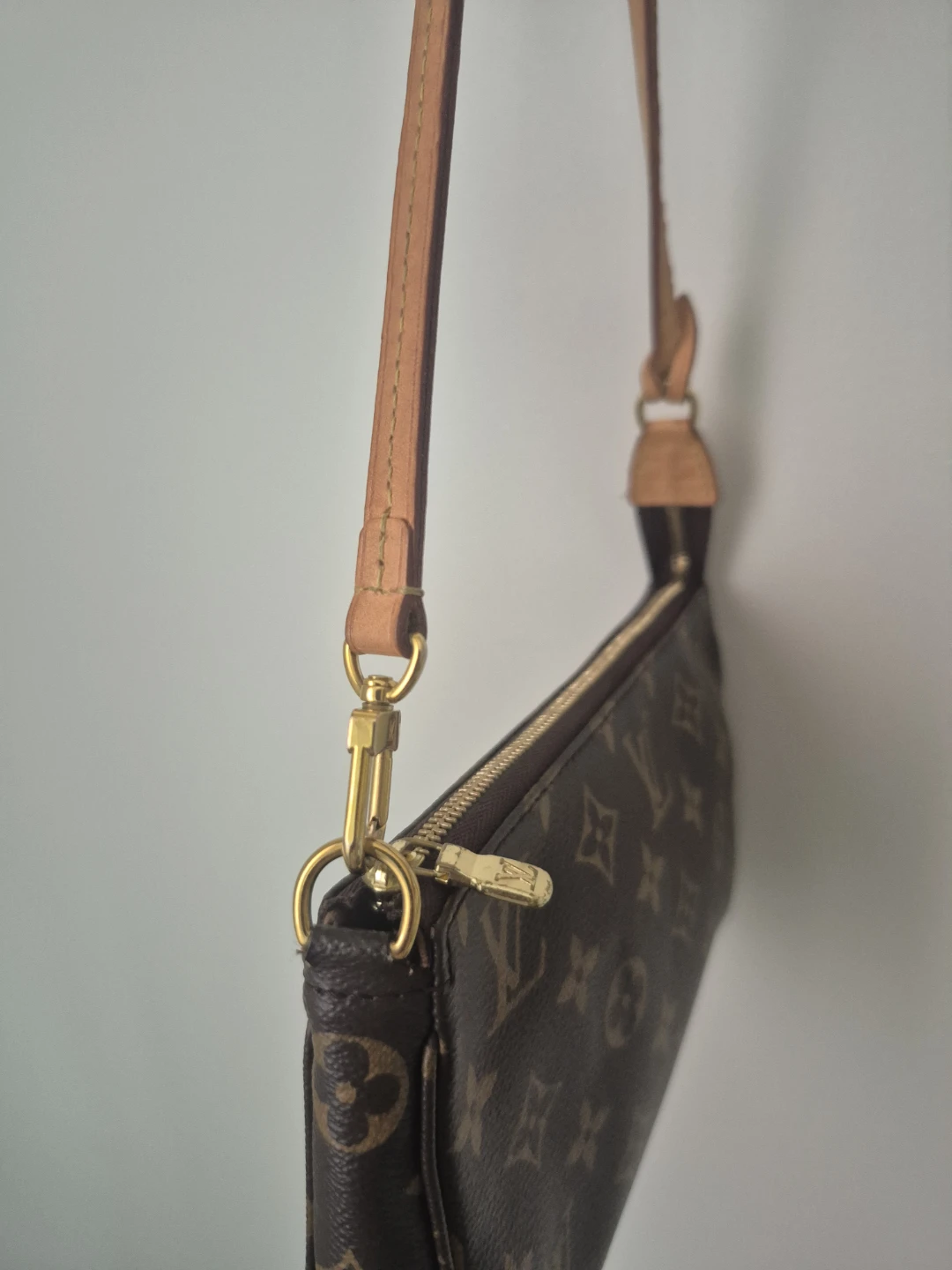 Louis Vuitton Monogram Pochette Accessories Bag - photo 2