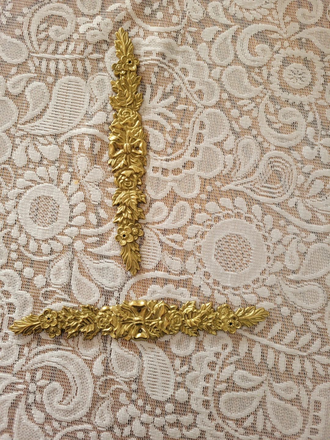 Vintage Brass Bombay Ornate Rose and Bow Ormolu Embellishments - photo 4