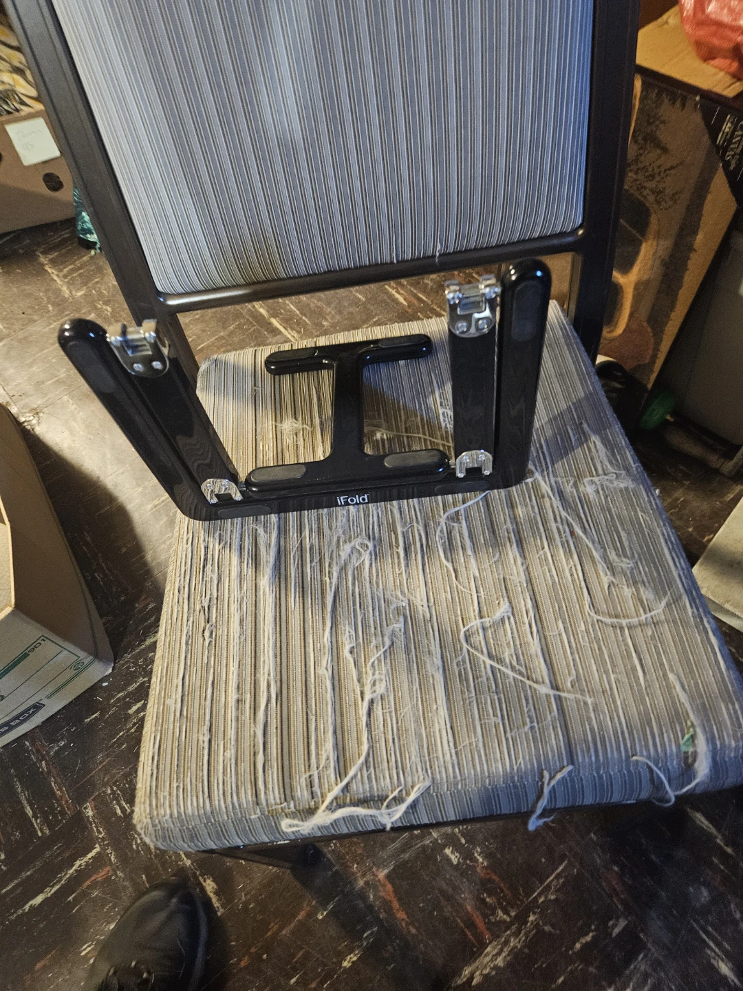 Matias iFold Laptop Stand - photo 4