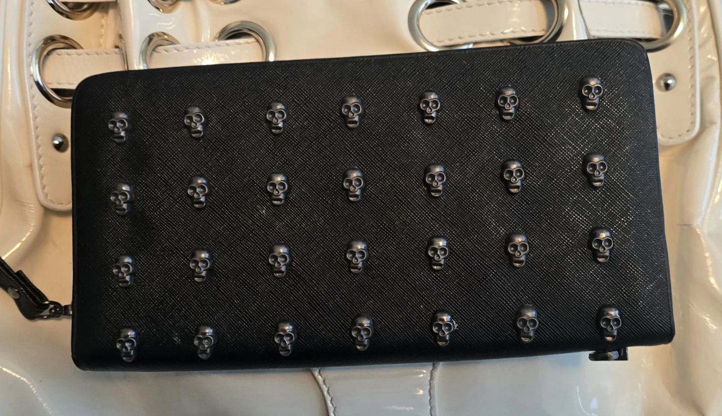 THOMAS WYLDE Black Skull Studded Zip Around Wallet