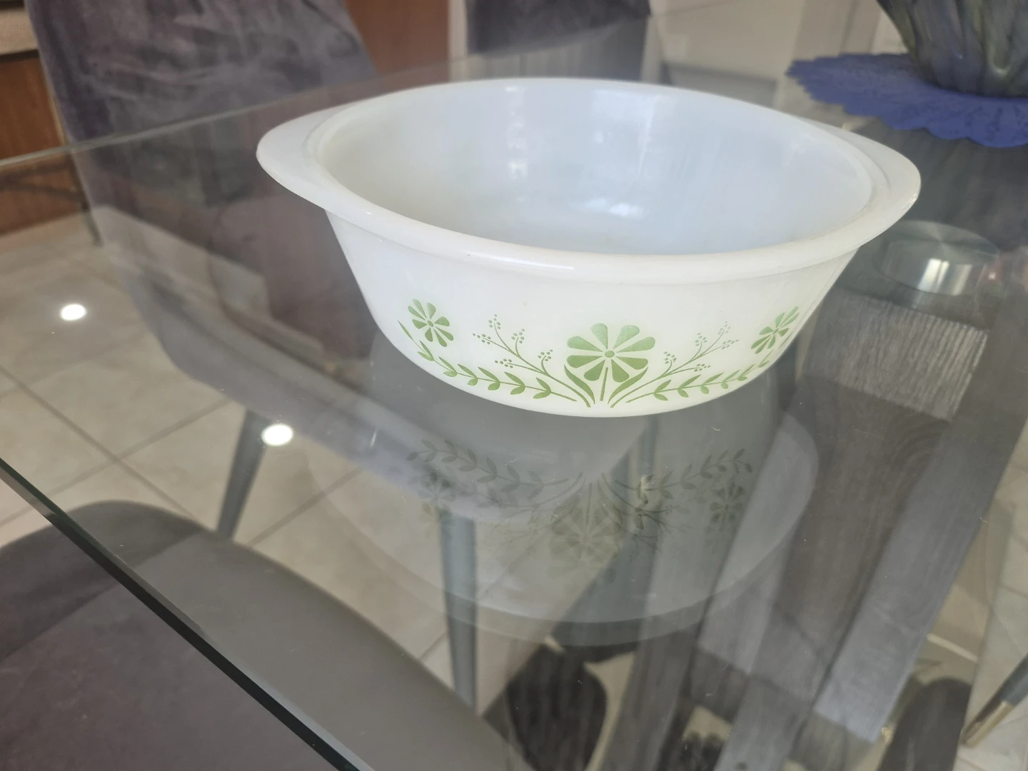 Pyrex Casserole Dish with Floral Design - photo 2