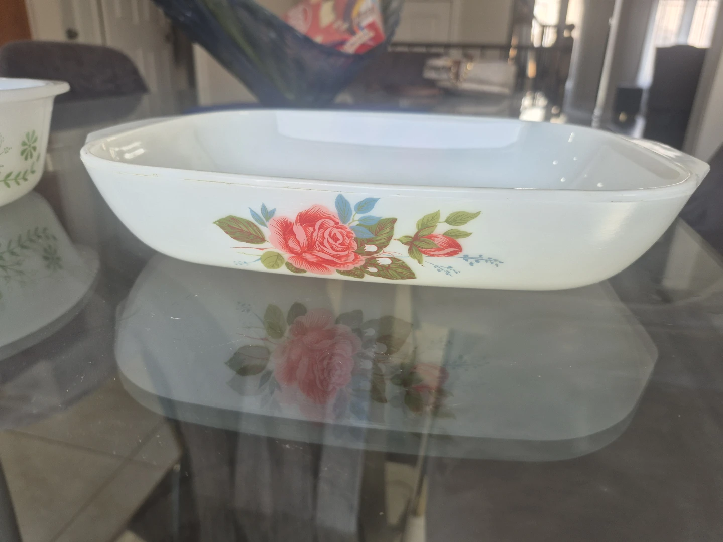 Pyrex Casserole Dish with Floral Design - photo 3