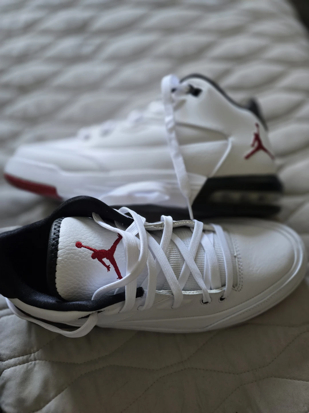 Nike Jordan Shoes - photo 2