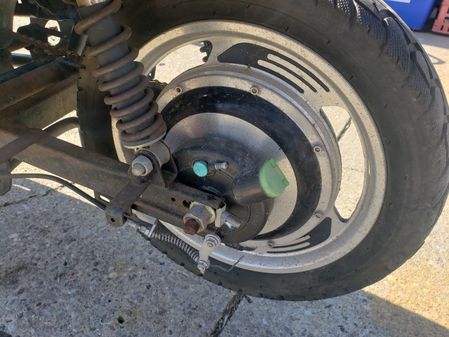GIO Electric Scooter - For Parts/Repair - photo 5