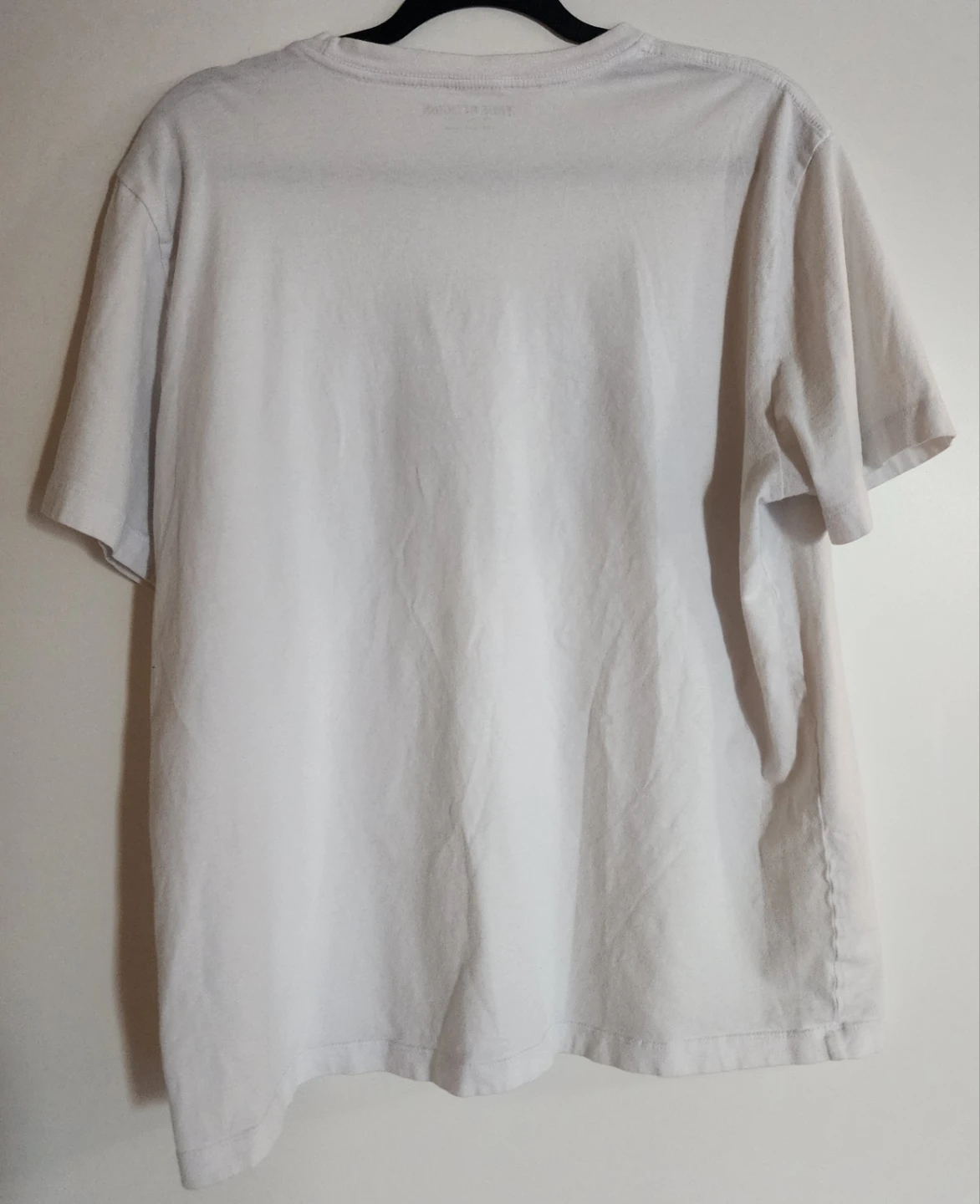 True Religion T-Shirts (XL but fits like large) $15 each - photo 2
