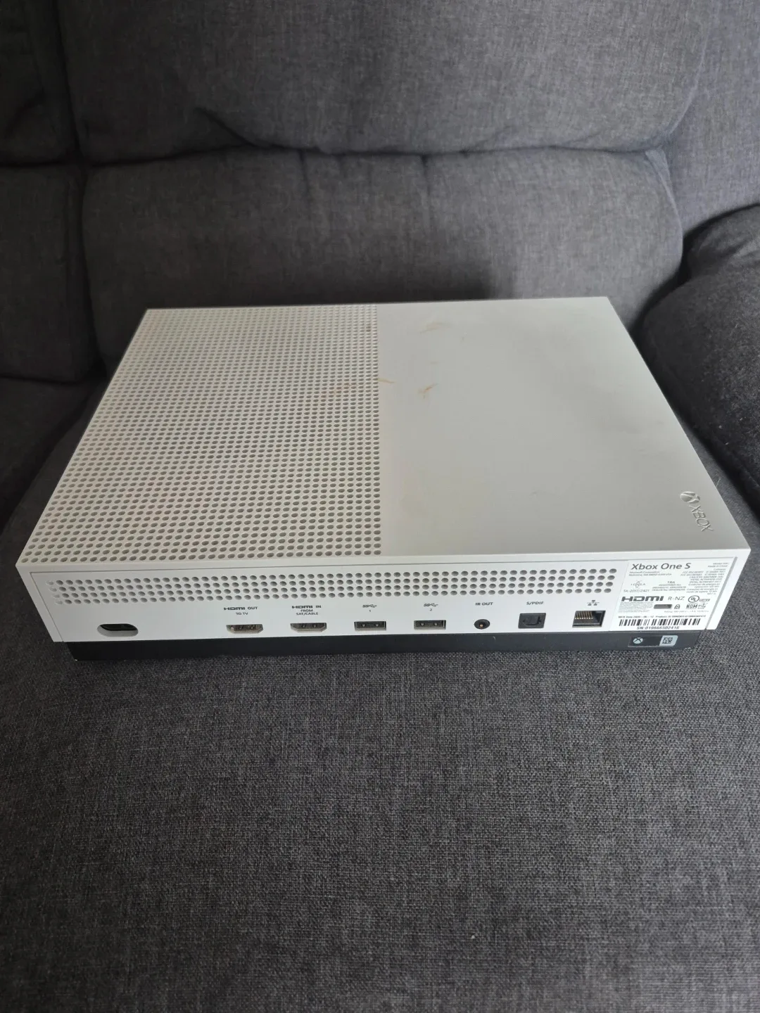 Xbox One S Console + Cables - photo 2
