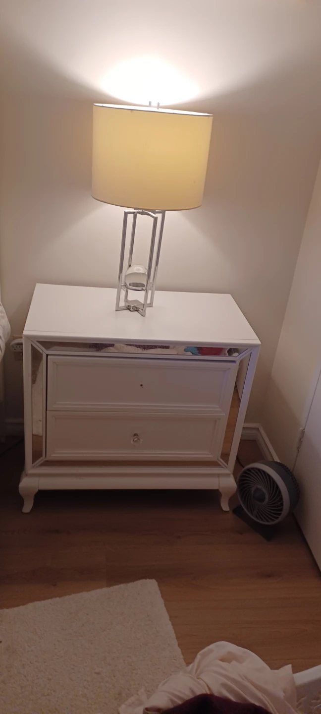 White Bedroom Suite - photo 4