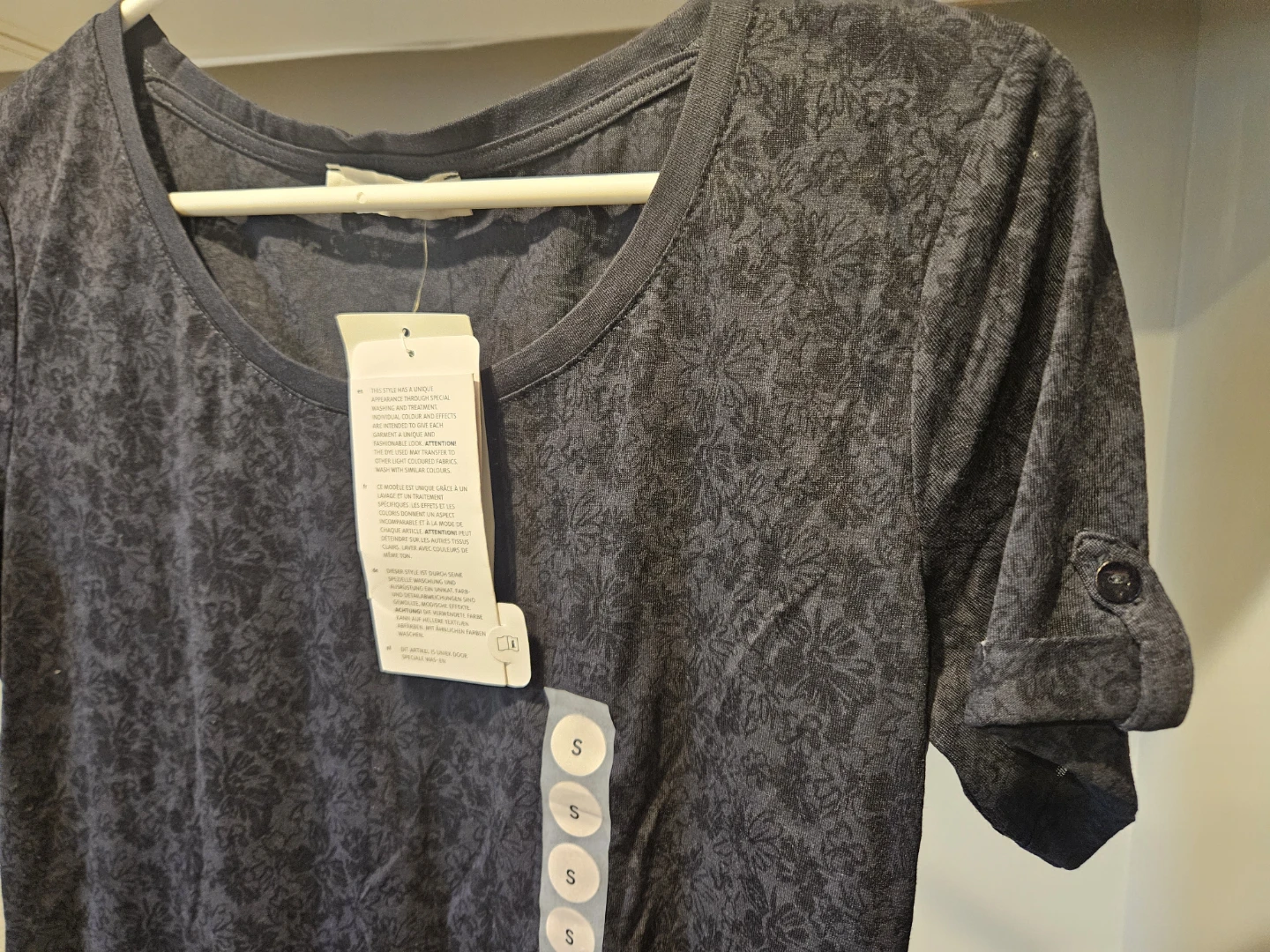 C&A Women's Short Sleeve T-Shirt - photo 2