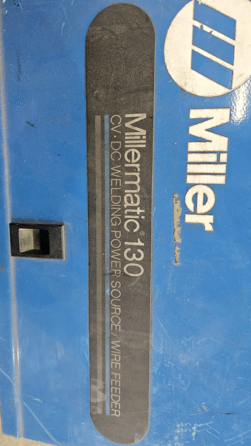 Miller Millermatic 130 Wire Feed Welder - photo 2