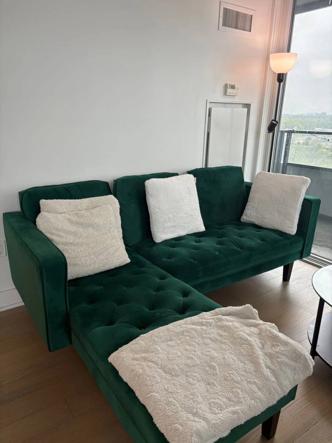Emerald Green Velvet Sectional Sofa - photo 2