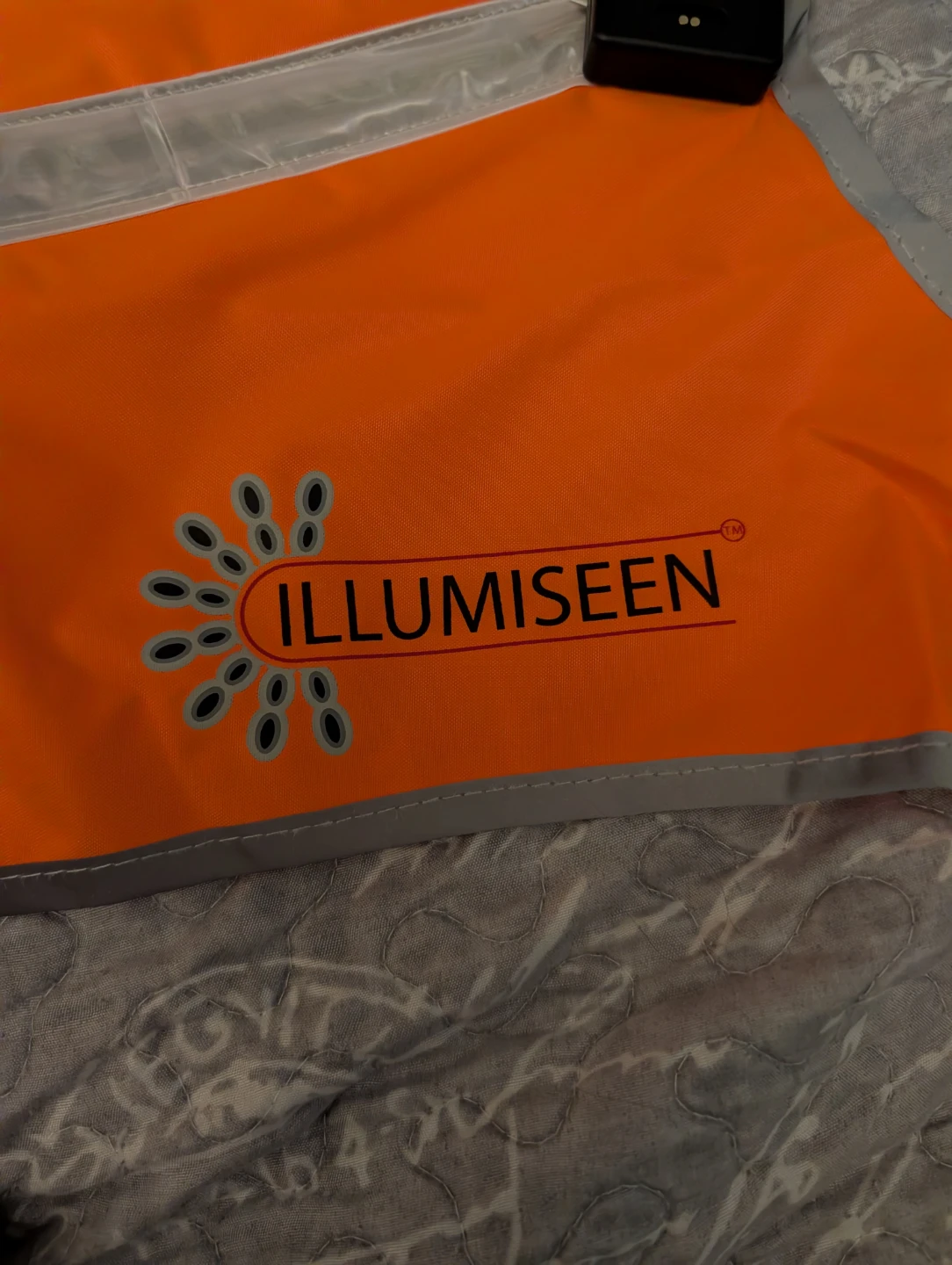 Illumiseen Reflective LED Safety Vest - photo 3