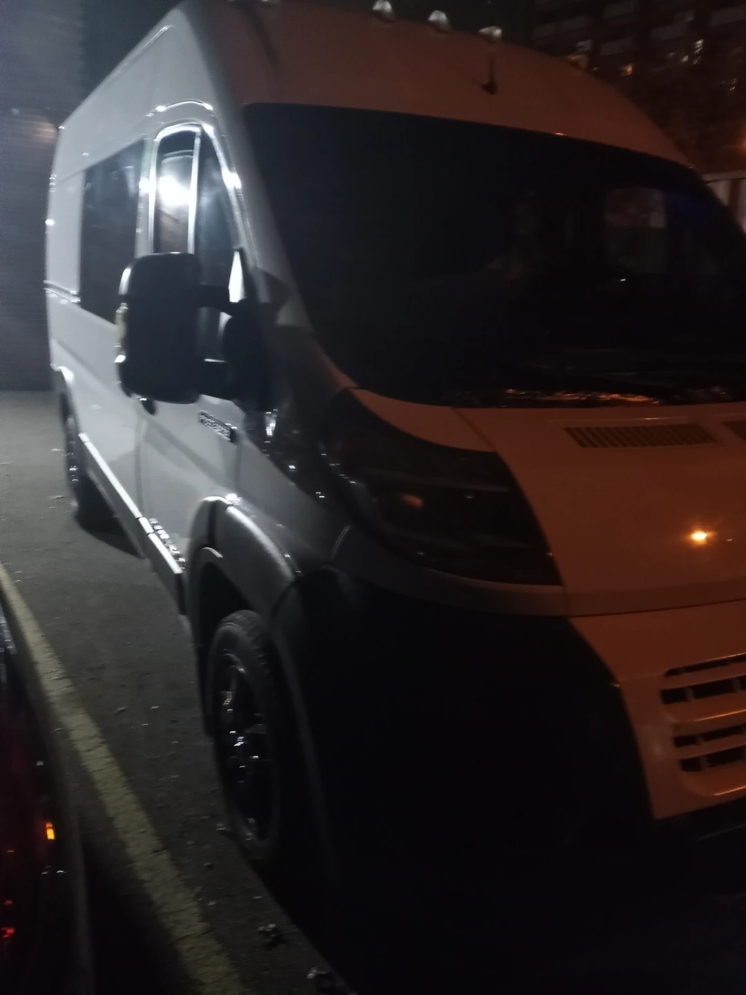 Moving Van and deliveries - photo 3