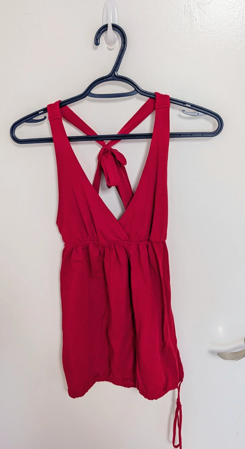 Urban Heritage Red Tank Top - Women's Size Medium