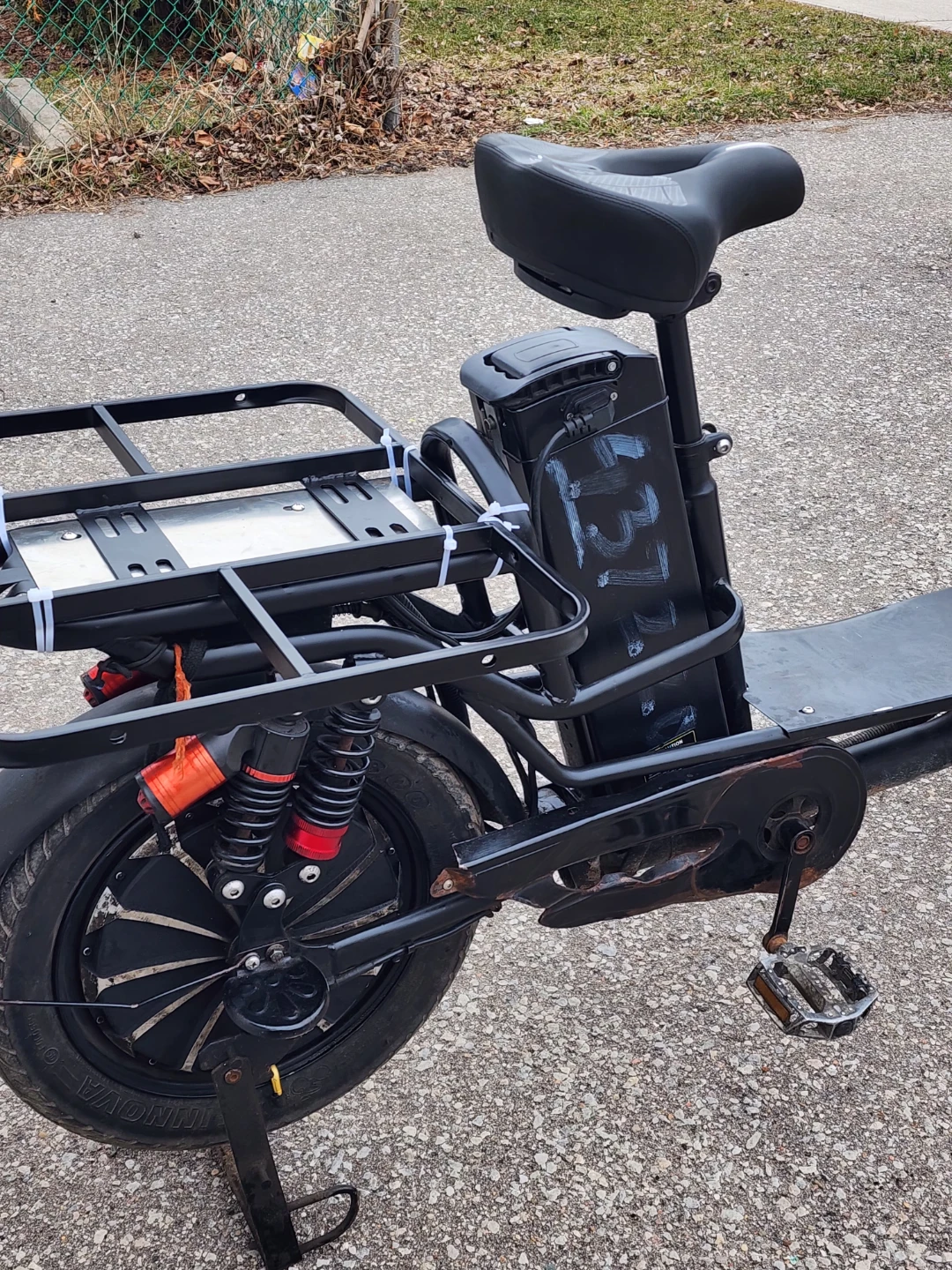TANXX Electric Scooter with Basket and Rack - photo 3