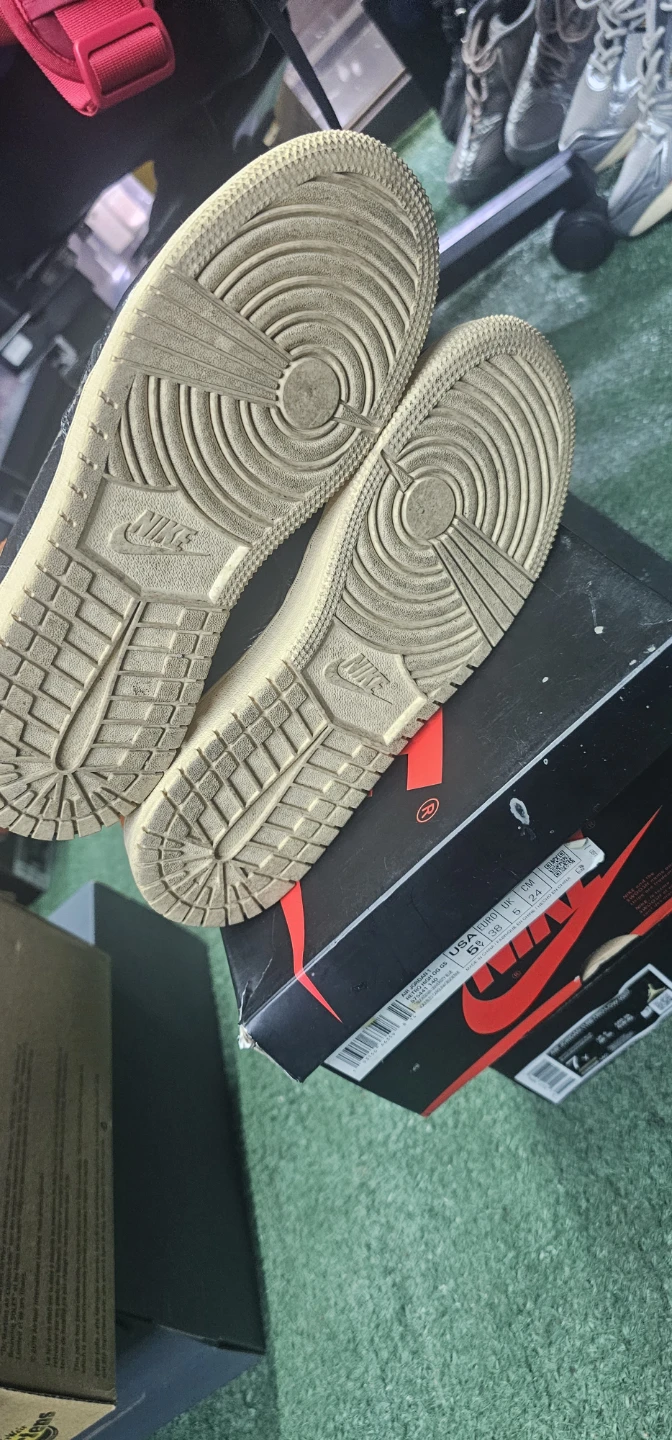 Air Jordan 1 Retro High OG GS - photo 4