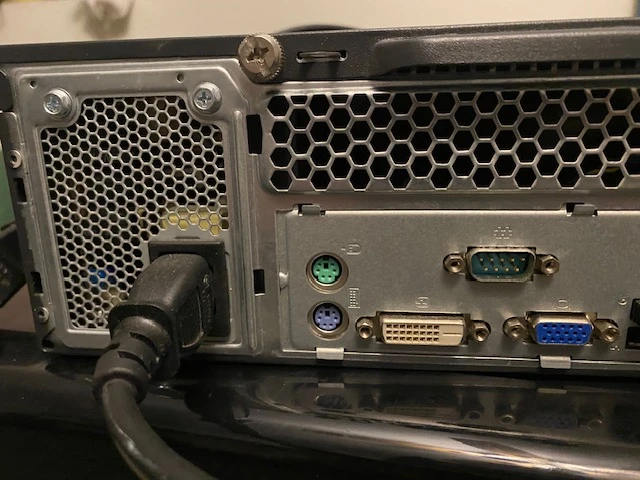 Lenovo ThinkCentre Desktop PC - photo 4