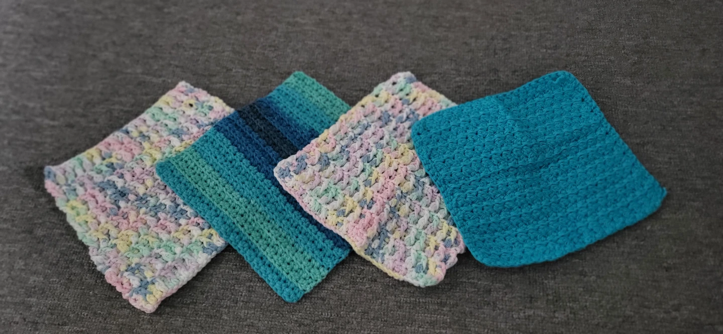 Set of 4 Crochet Dishcloths/Washcloths - photo 3