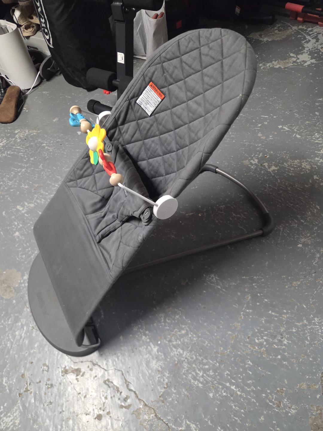 BabyBjorn Bouncer Bliss Dark Gray w Toy Bar