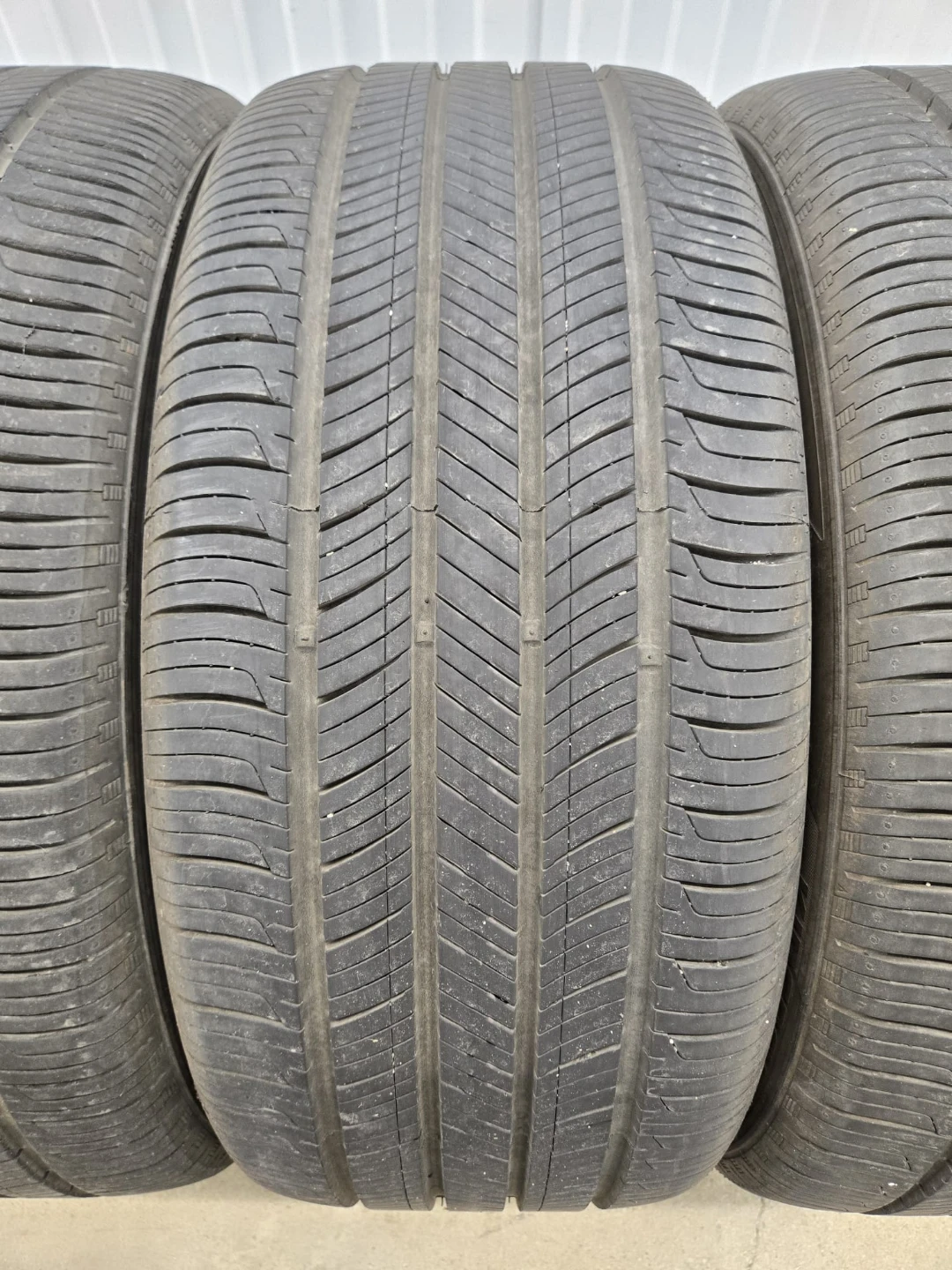 225/45R17 Hankook tires - photo 2