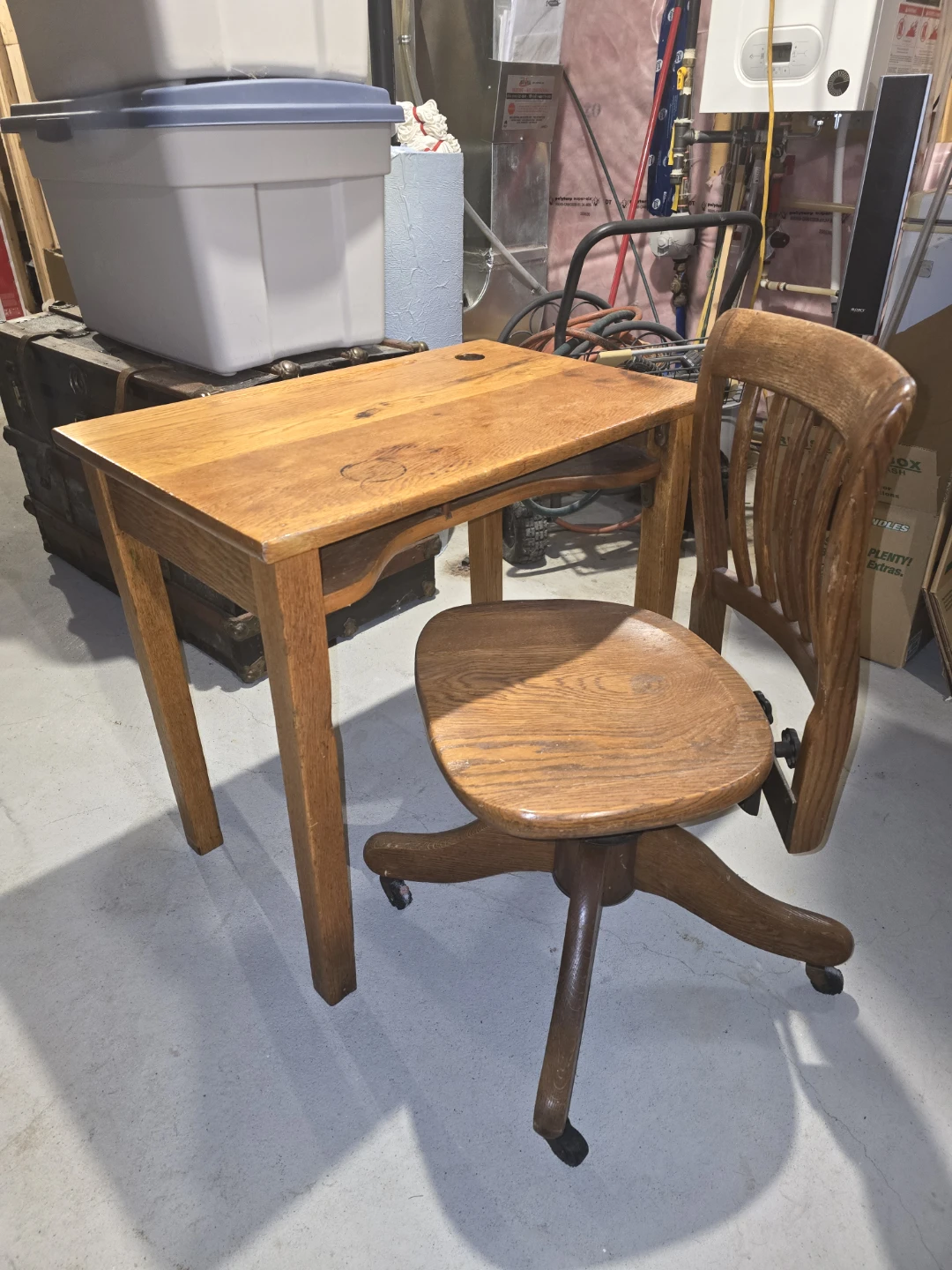 Vintage wood school desk with wooden swivel chair - photo 3