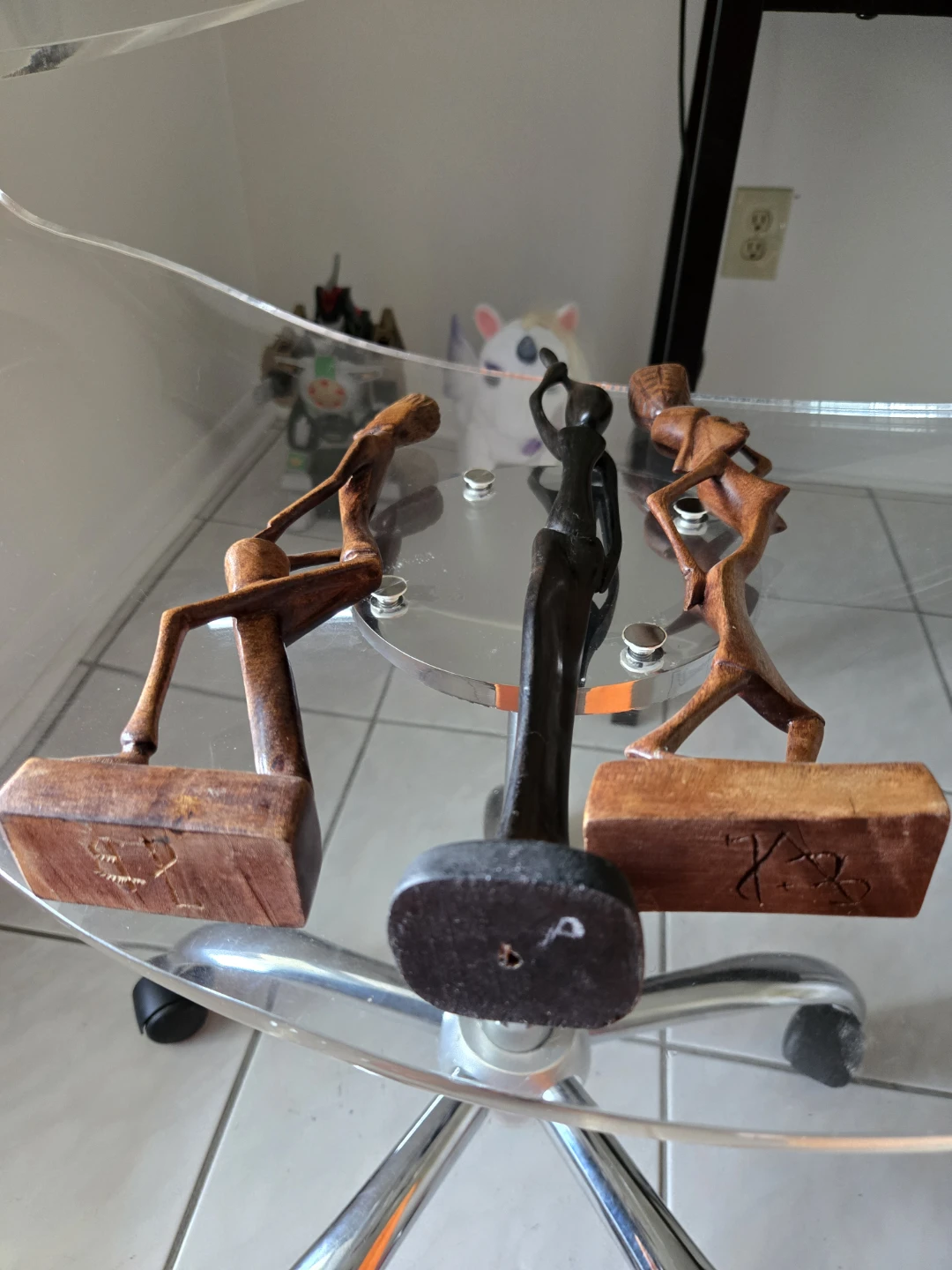 Set of 3 Carved Wooden Figurines - photo 5