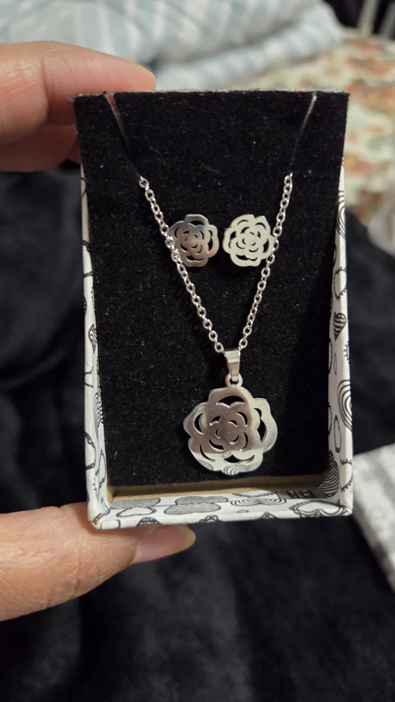 Stainless Steel Rose Necklace and Earring Set - photo 3