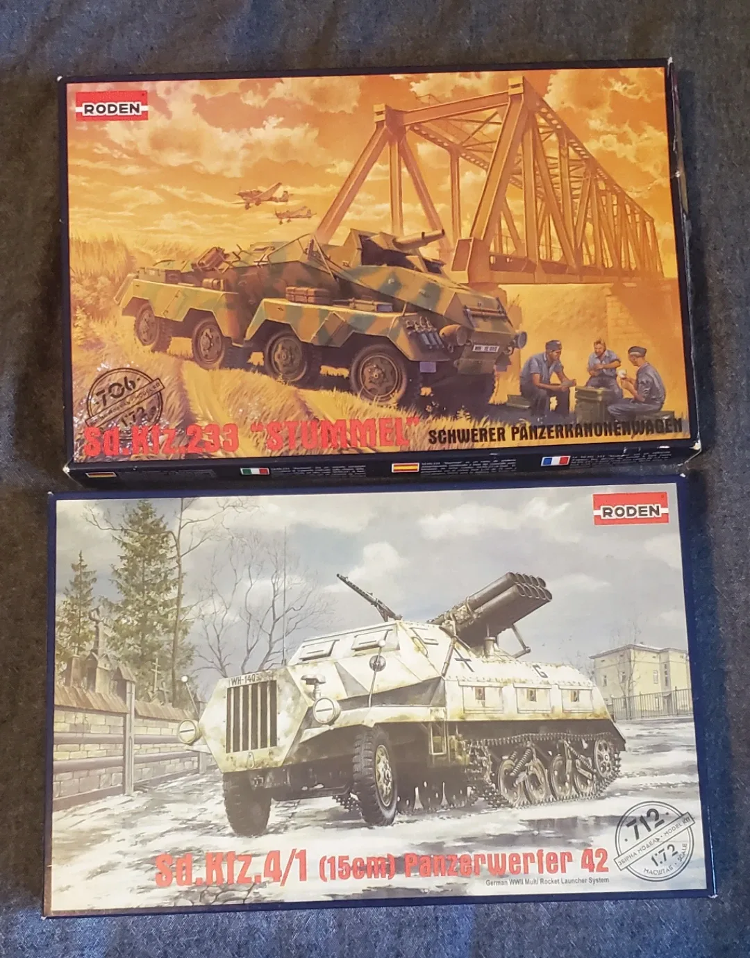 2 WWII 1/72 Model Kits